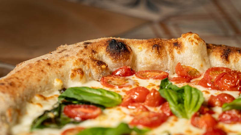 Anthony's coal fired pizza margherita